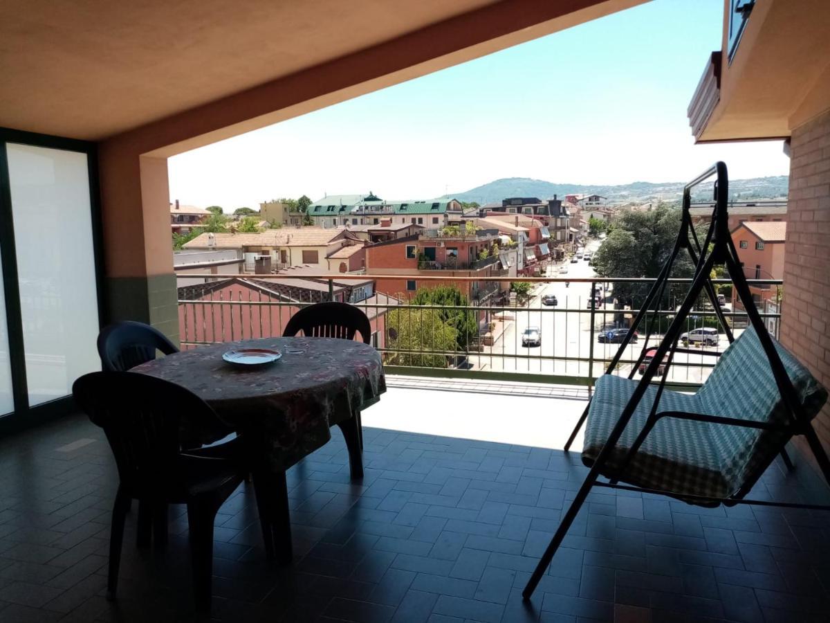 I Tre Archi Apartment Grottaminarda Bagian luar foto